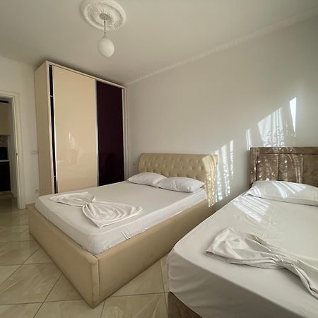 Leo Apartament Durrës Exterior foto