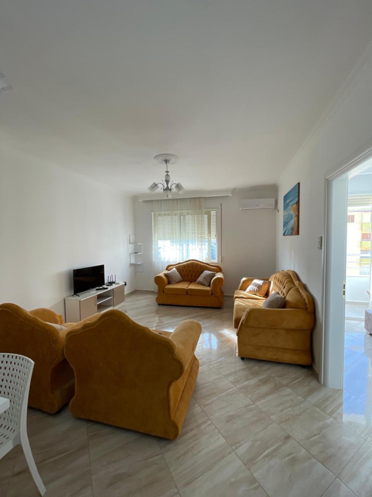 Leo Apartament Durrës Exterior foto