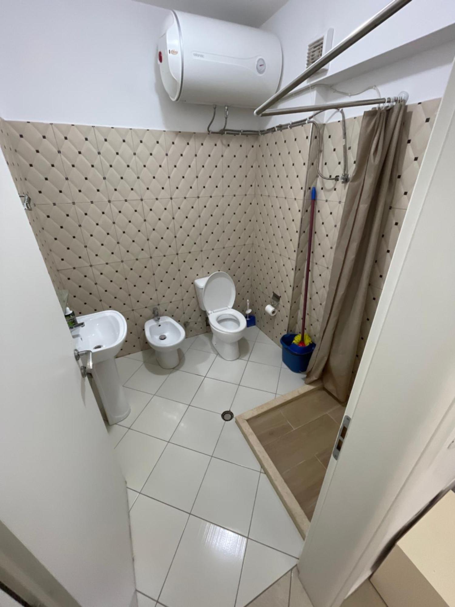 Leo Apartament Durrës Exterior foto